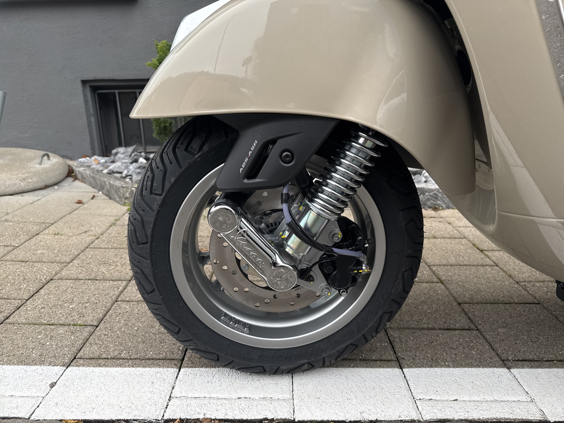 PIAGGIO Vespa GTS 310 RST Euro 5+-image-4