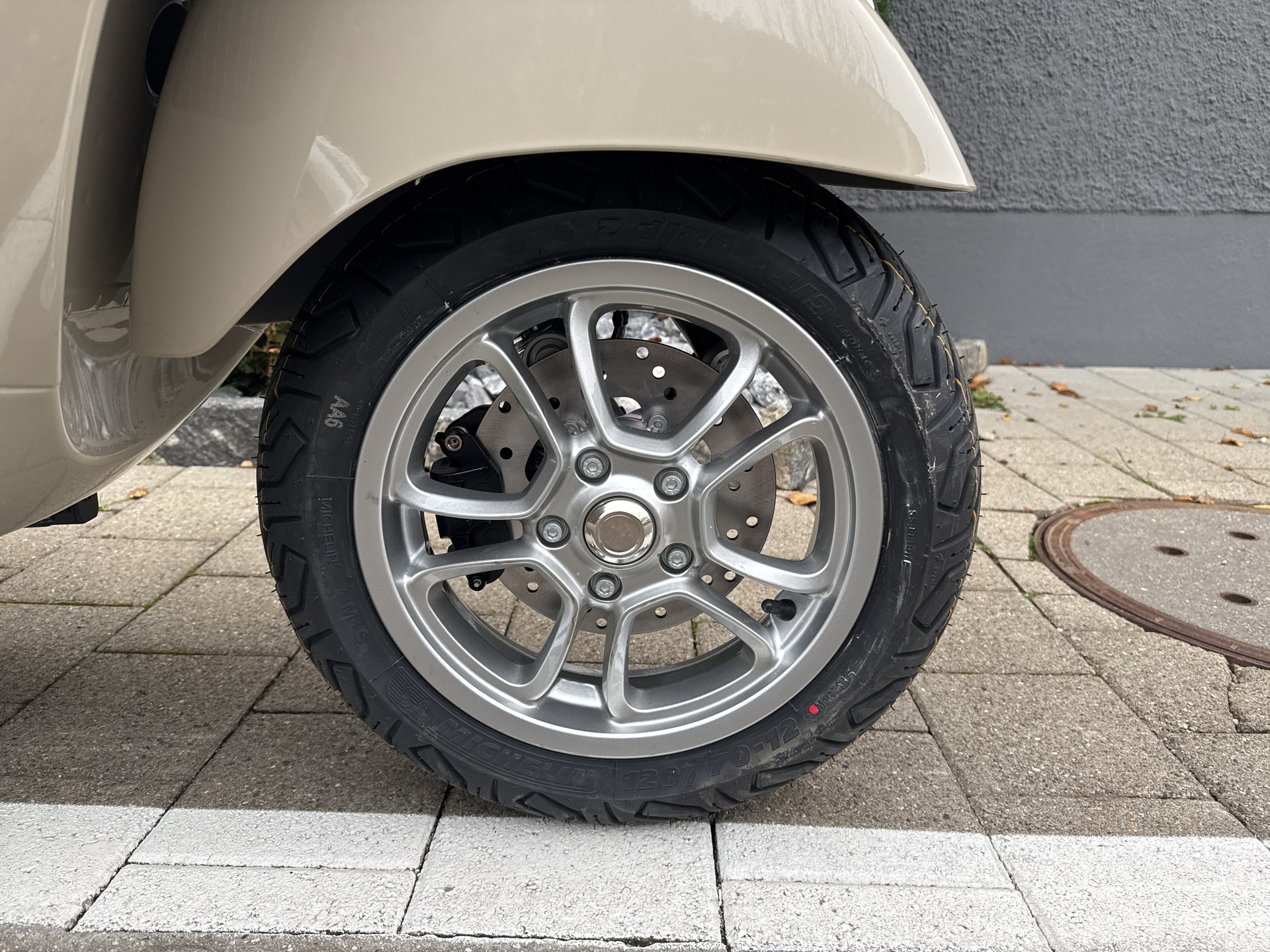PIAGGIO Vespa GTS 310 RST Euro 5+-image-11