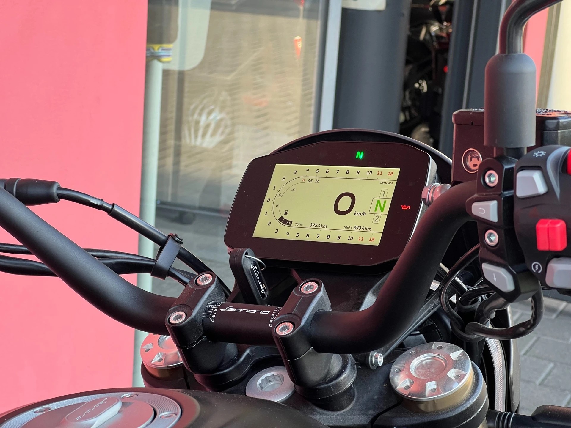 BENELLI Leoncino 800 T (35kW)-image-12