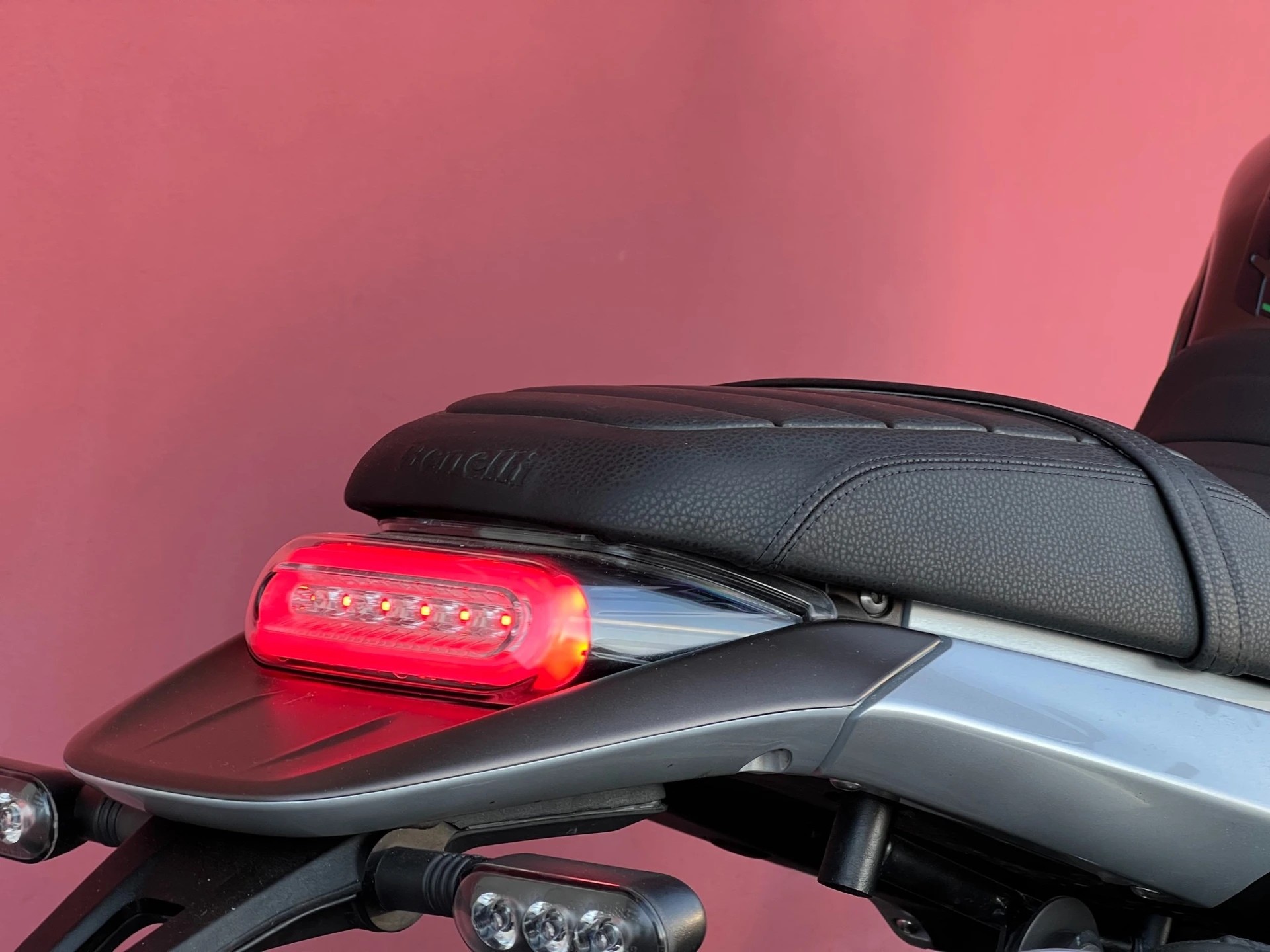 BENELLI Leoncino 800 T (35kW)-image-4