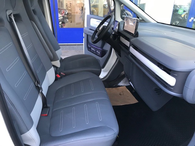 MAXUS eDeliver 5 L1 64kWh-image-8