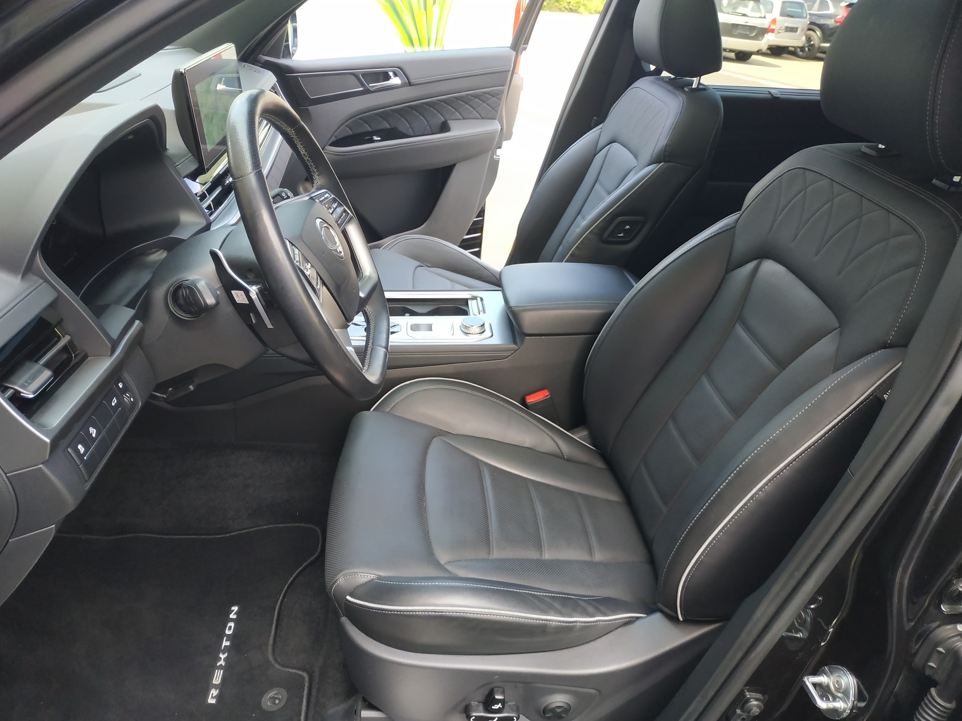 KGM-SsangYong Rexton 2.2 CRDi Blackline 4WD AT-image-11