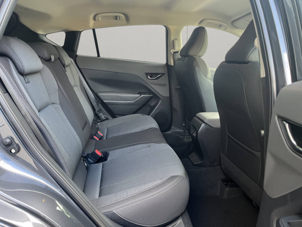 SUBARU Crosstrek 2.0i e-Boxer Swiss Plus 4x4-image-8