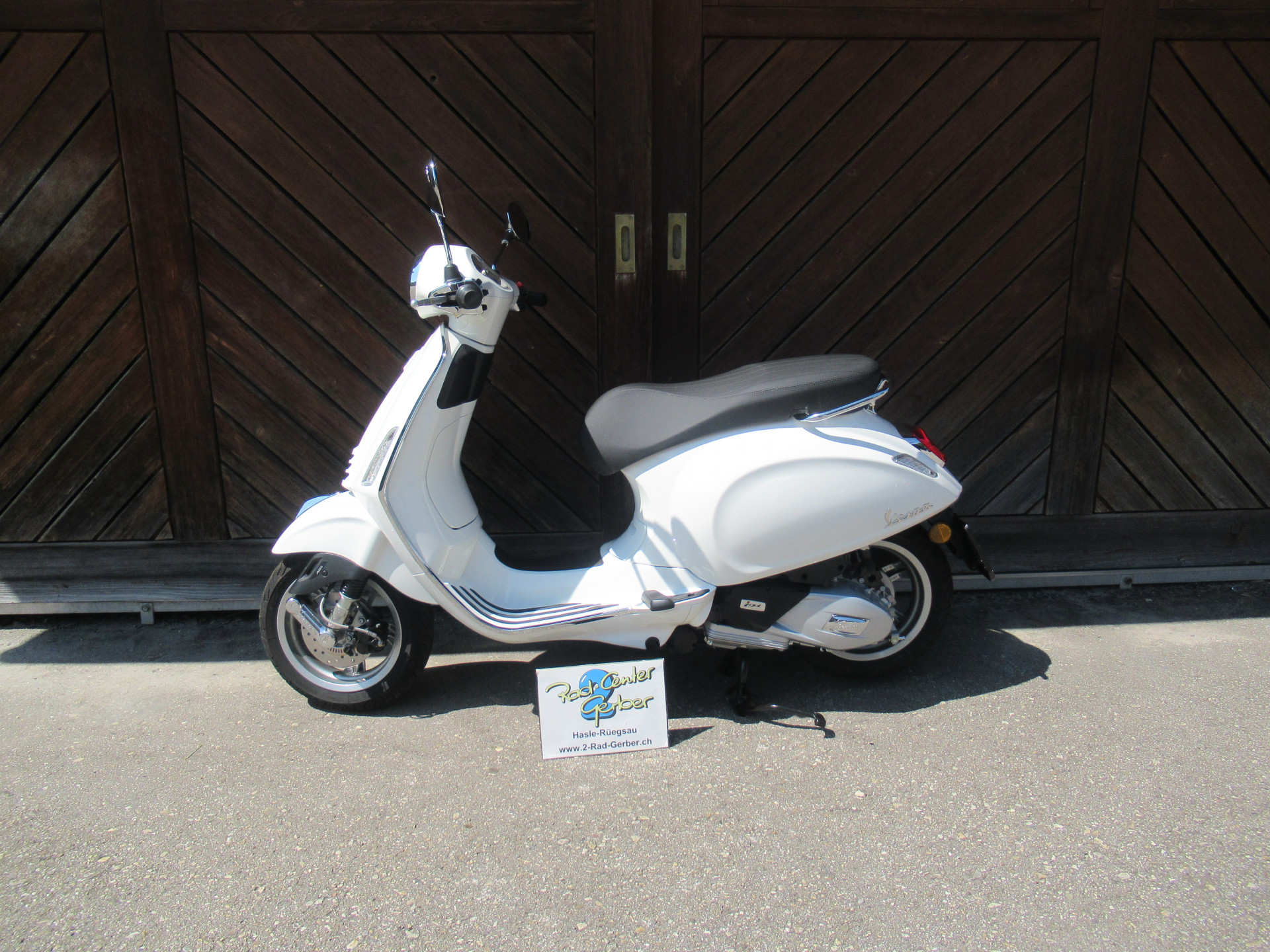 PIAGGIO Vespa Primavera 125-image-1