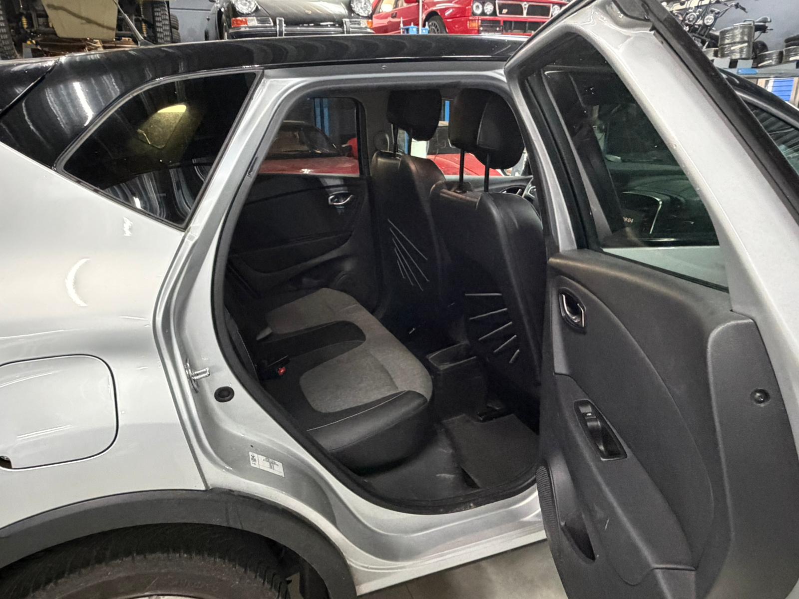 RENAULT Captur 0.9 12V Life-image-10
