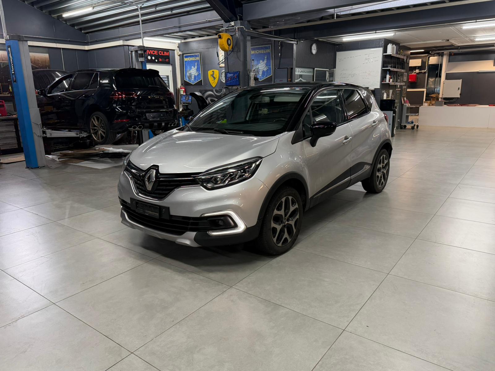 RENAULT Captur 0.9 12V Life