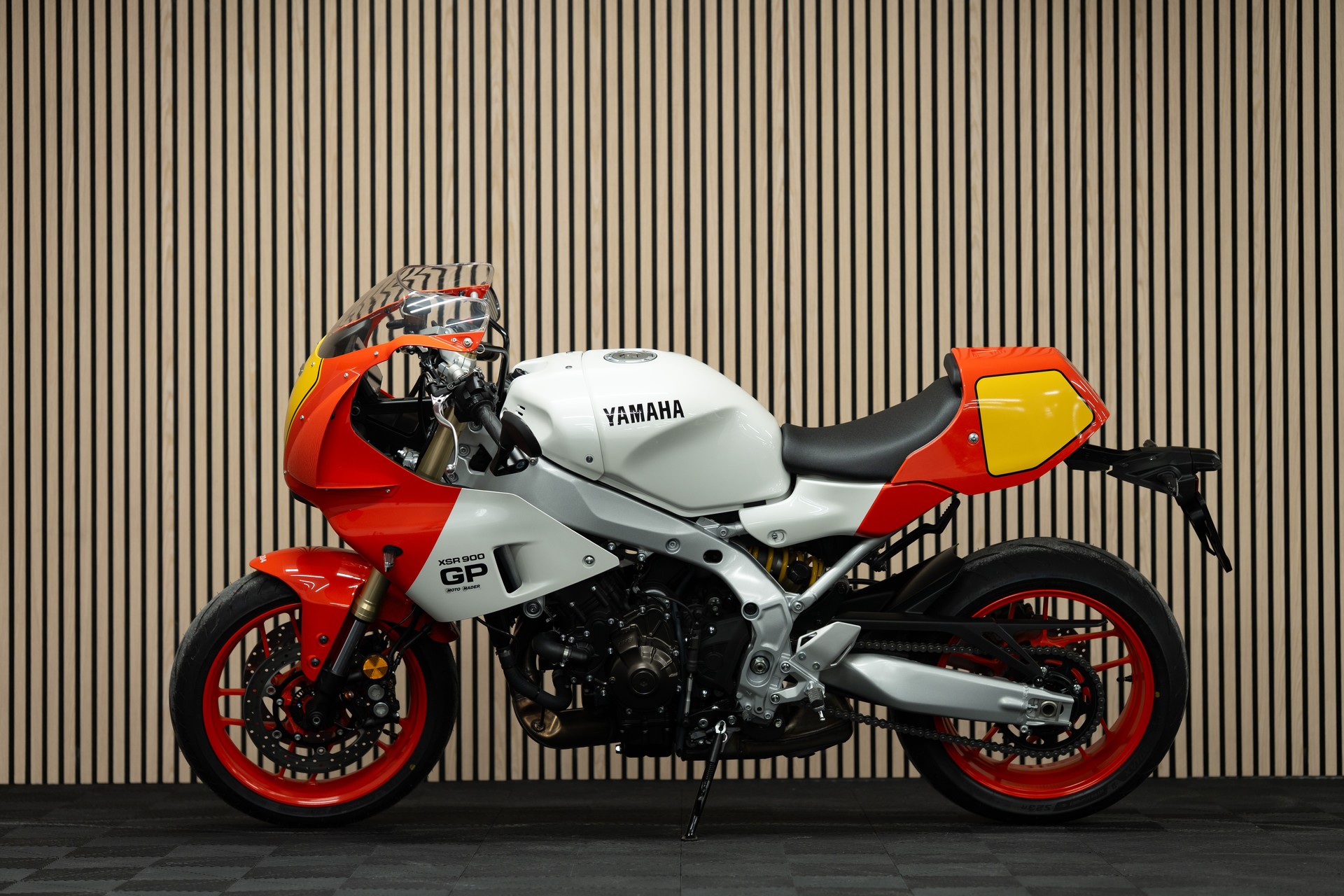 YAMAHA XSR 900 GP-image-1