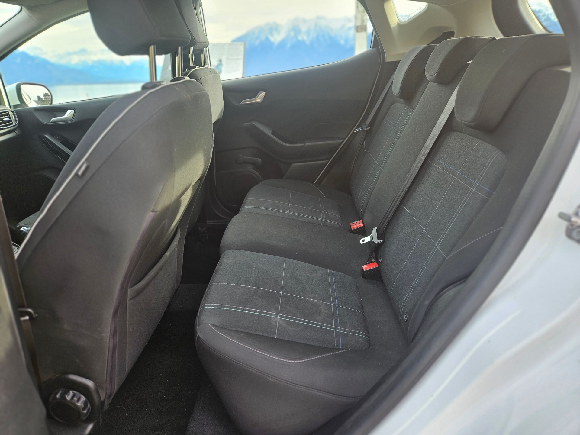 FORD Fiesta 1.0 SCTi Trend-image-13
