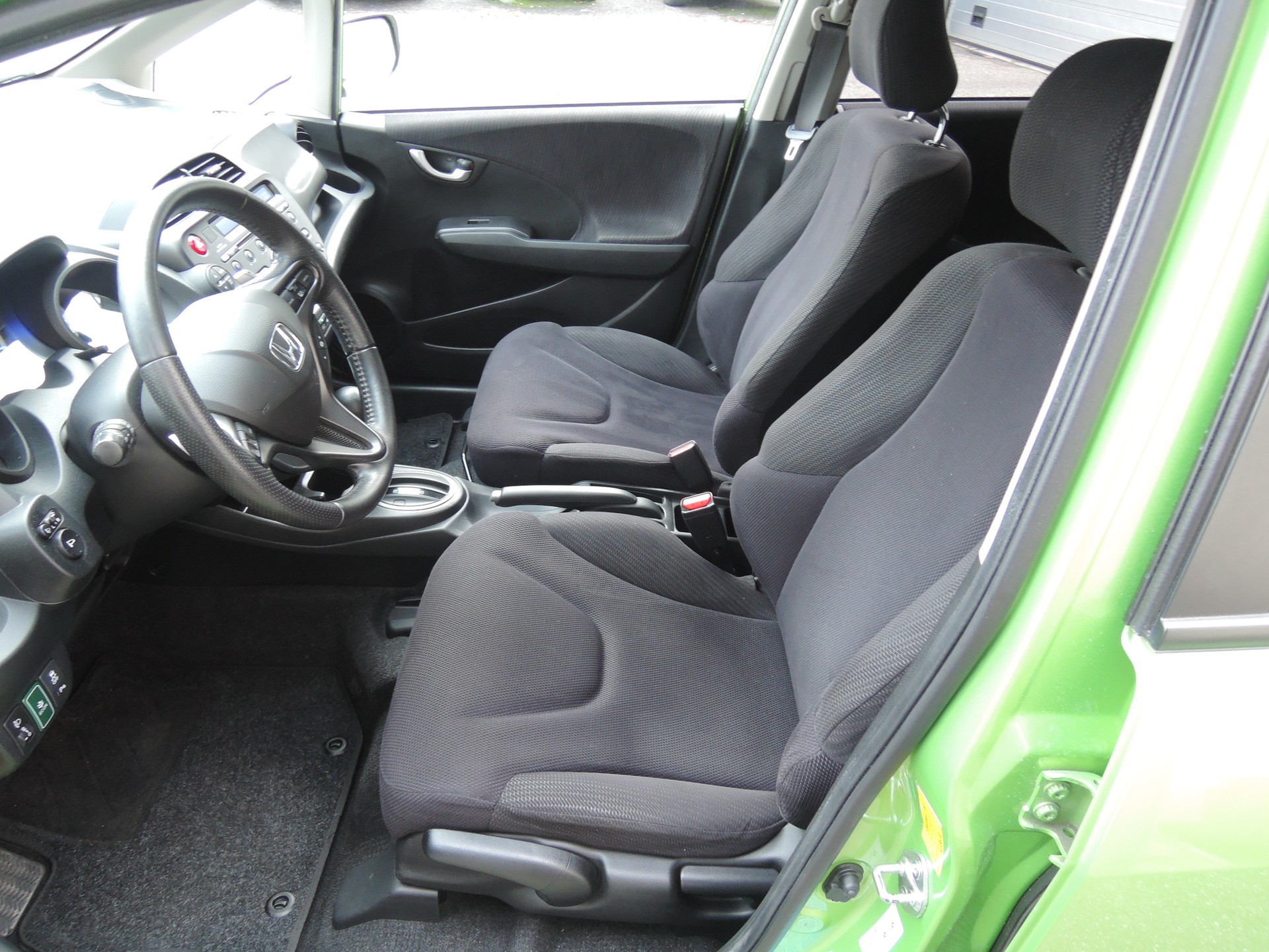 HONDA Jazz 1.3i Hybrid Elegance CVT-image-6