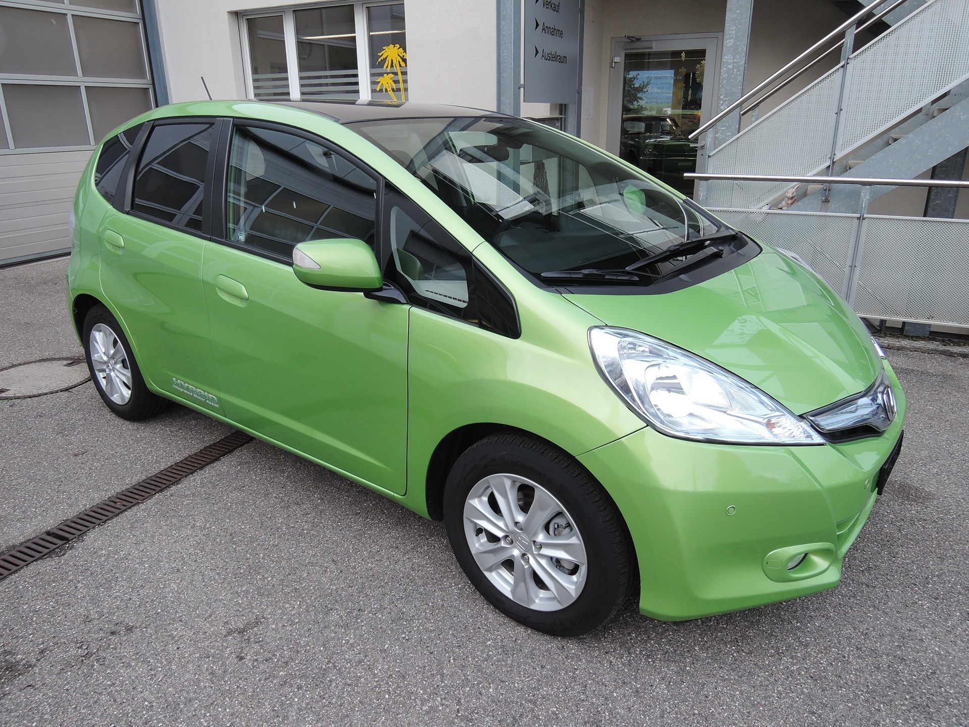HONDA Jazz 1.3i Hybrid Elegance CVT-showroom-element-1