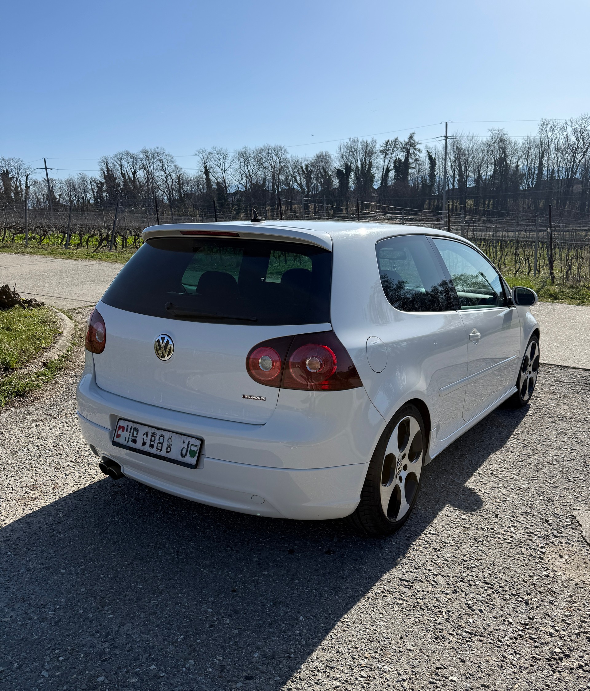 VW Golf 2.0 TFSI GTI Edition 30 DSG-showroom-element-3