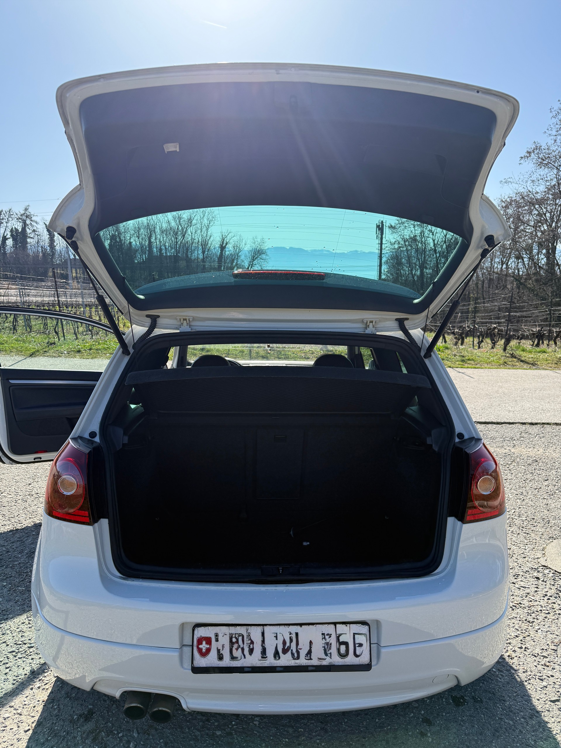 VW Golf 2.0 TFSI GTI Edition 30 DSG-image-6