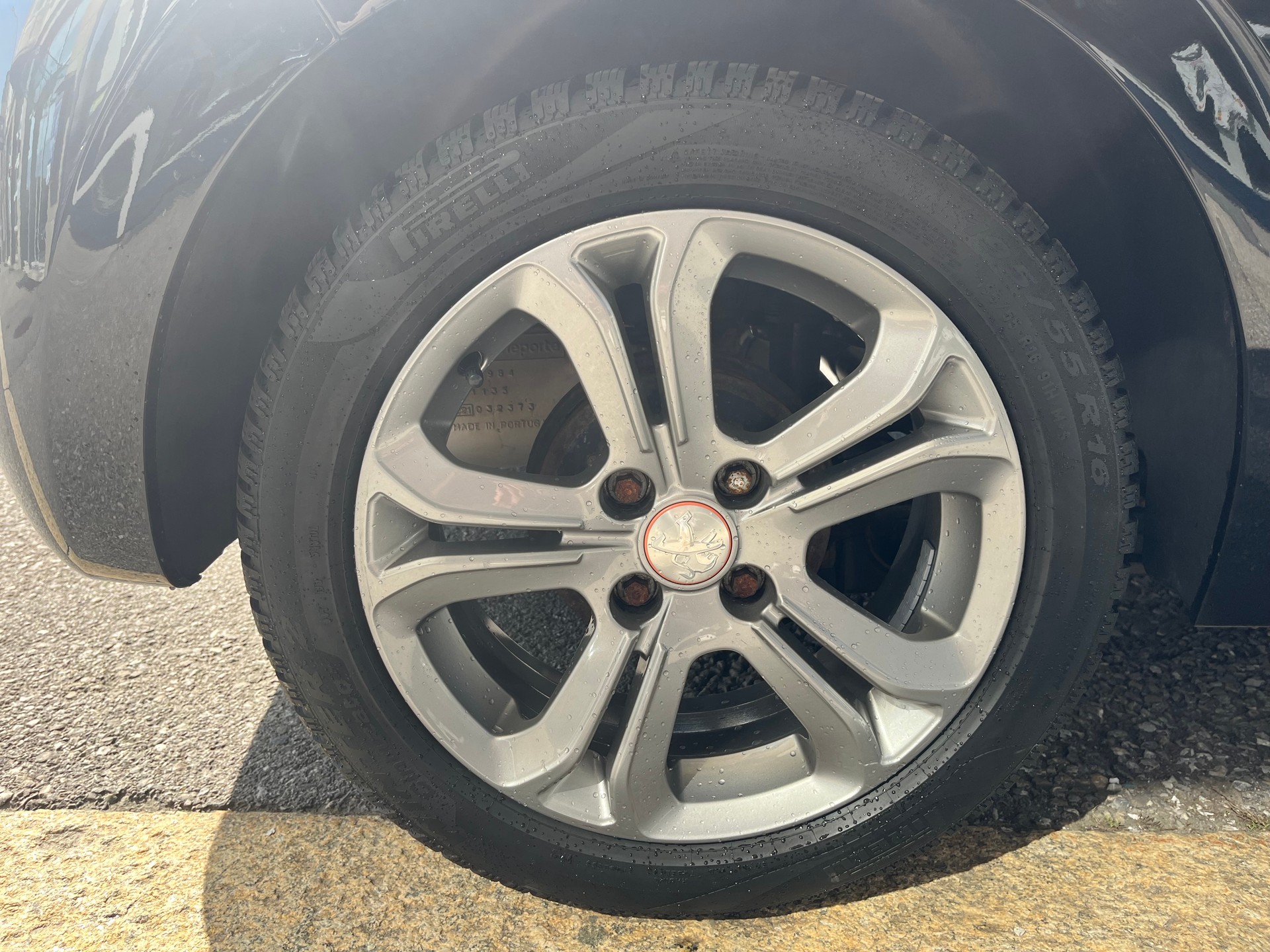 PEUGEOT 208 1.2 PureTech Access-image-11