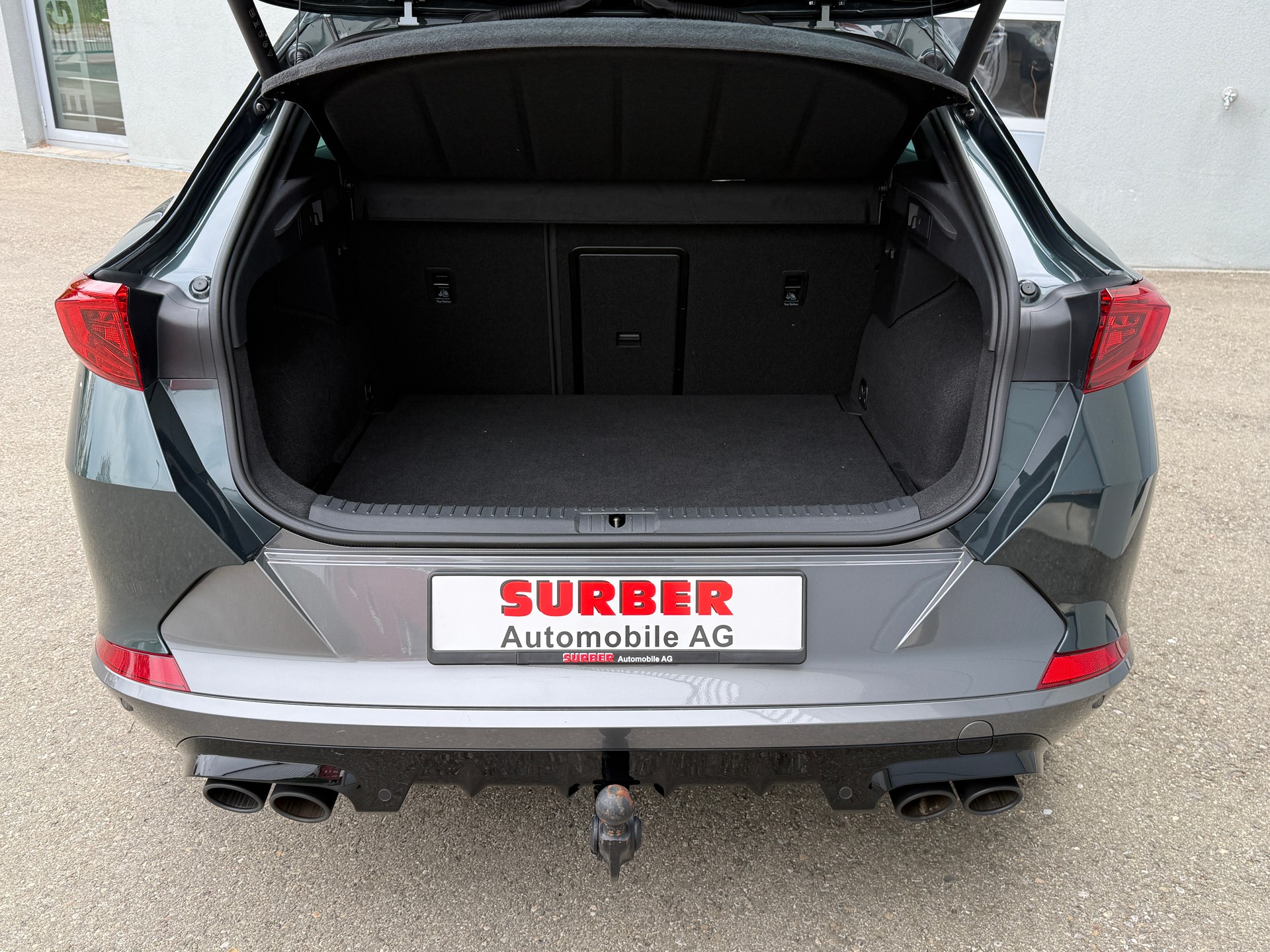 CUPRA Formentor 2.0TSI VZ 4Drive DSG mit Anhängerkupplung & Panoramadach-image-8
