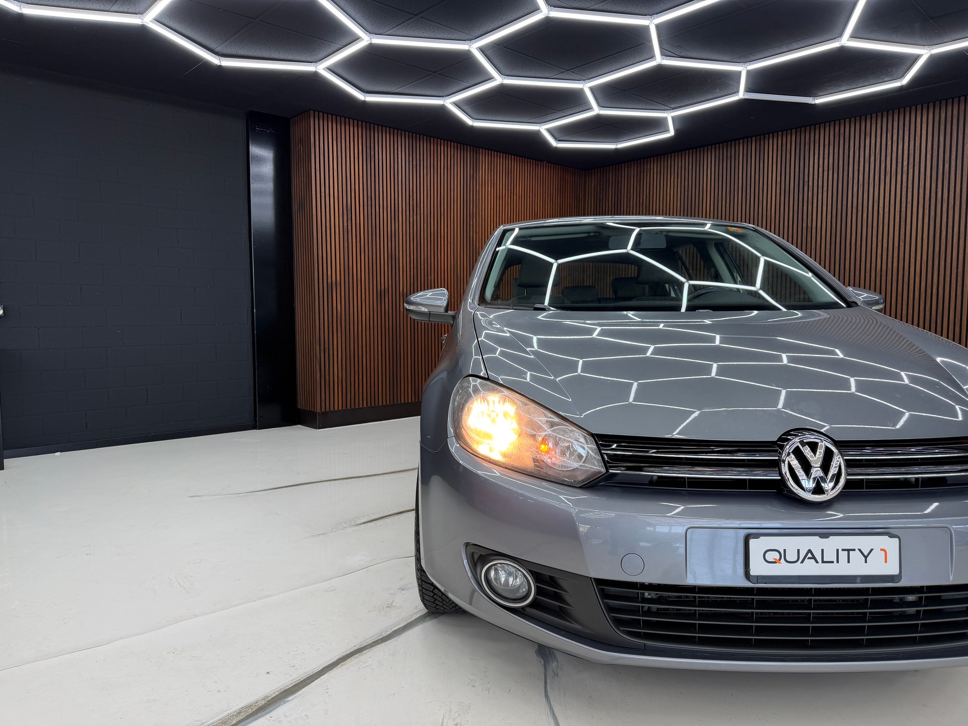 VW Golf 1.4 TSI Team DSG-image-2
