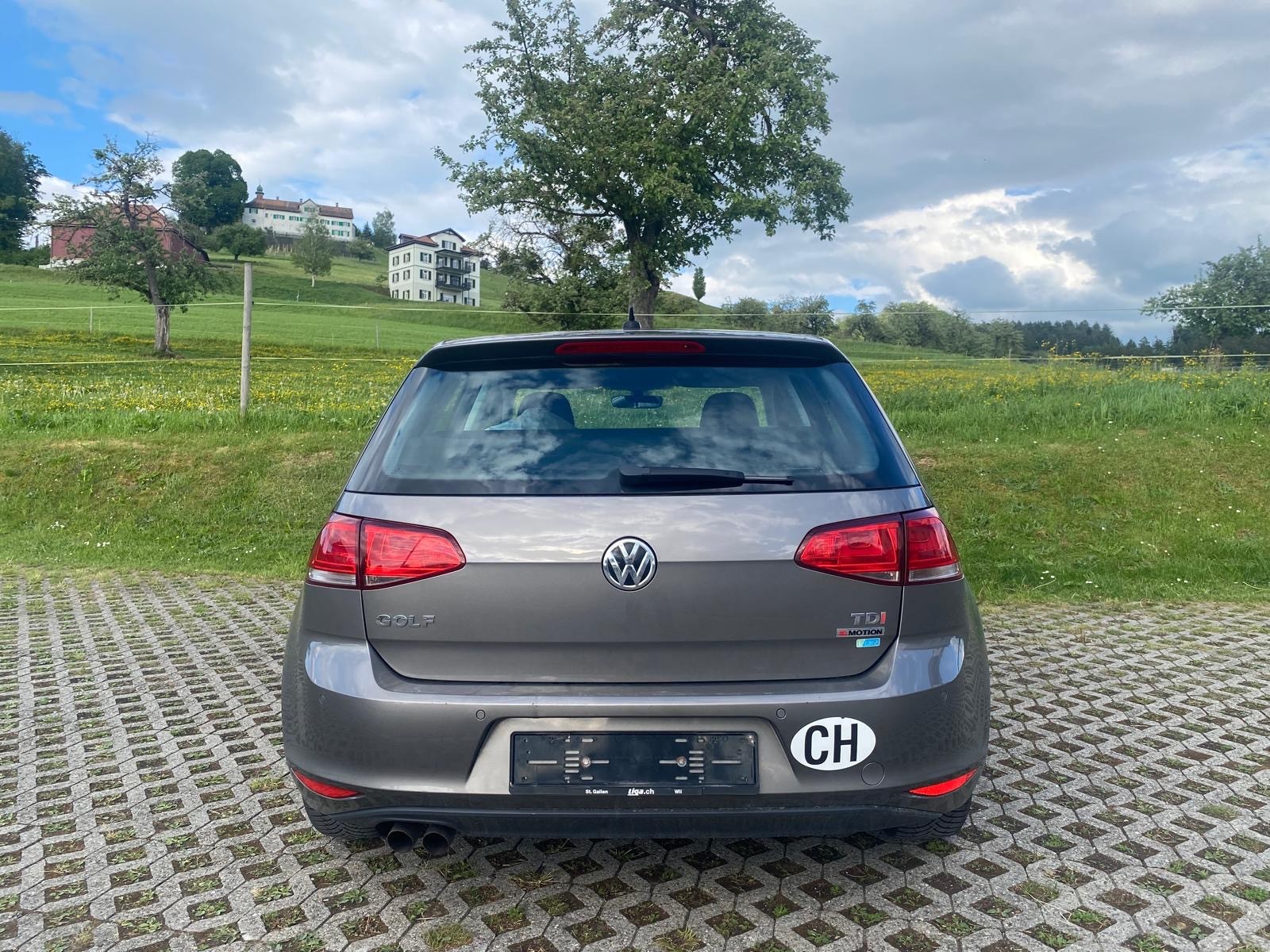 VW Golf 1.6 TDI Comfortline Start 4Motion-image-4
