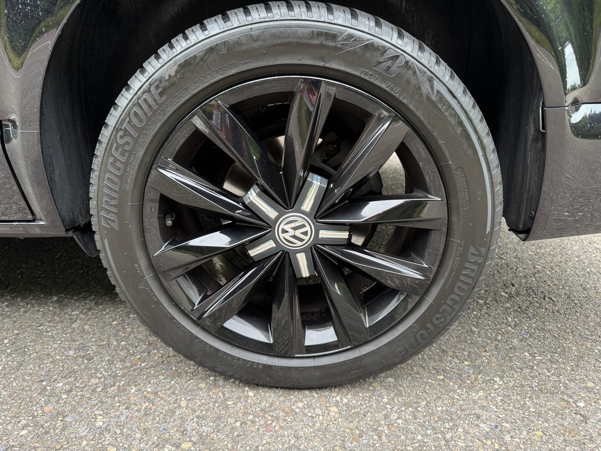 VW T6.1 Multivan 2.0 Bi-TDI Highline 4Motion DSG Ab Grosse Service-image-12