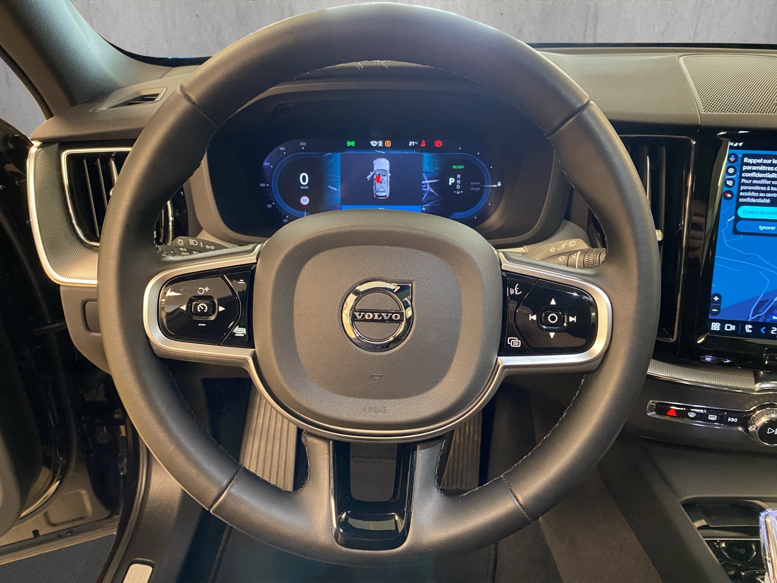 VOLVO XC60 T8 eAWD PluginHybrid Plus Dark Geartronic-image-9