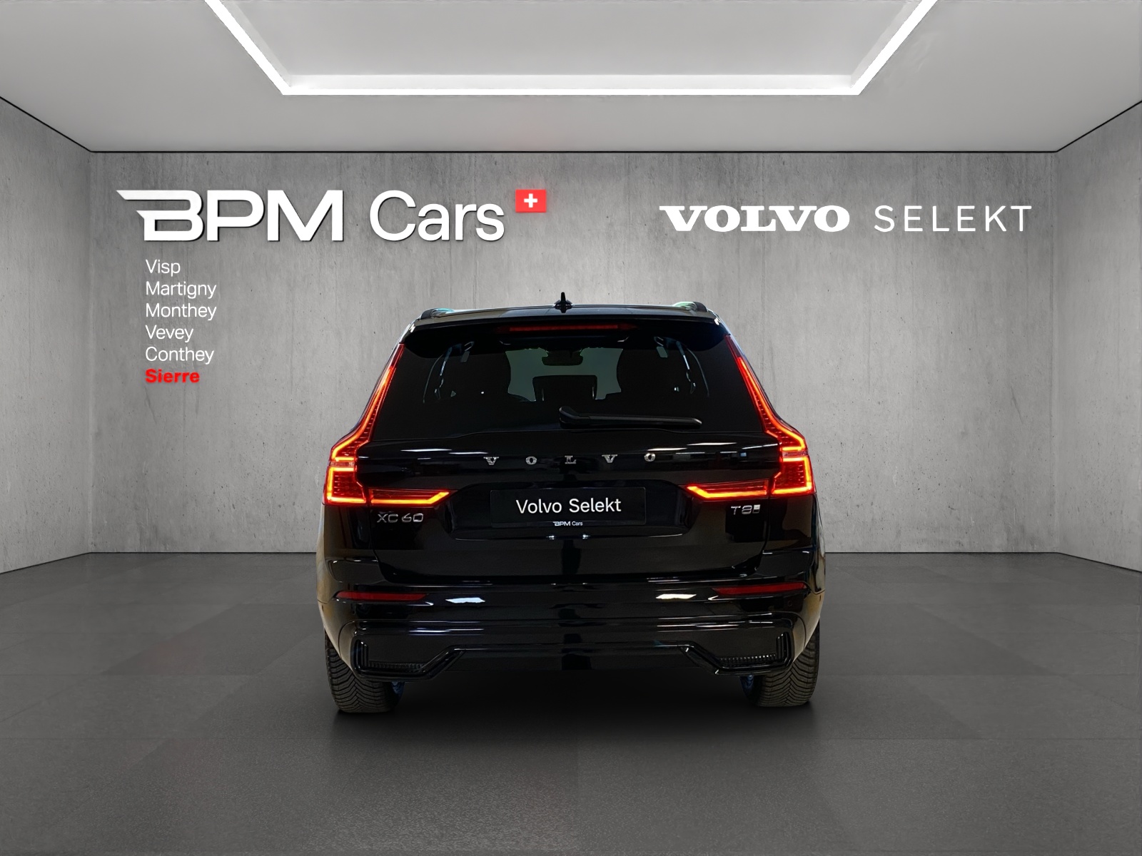 VOLVO XC60 T8 eAWD PluginHybrid Plus Dark Geartronic-showroom-element-3