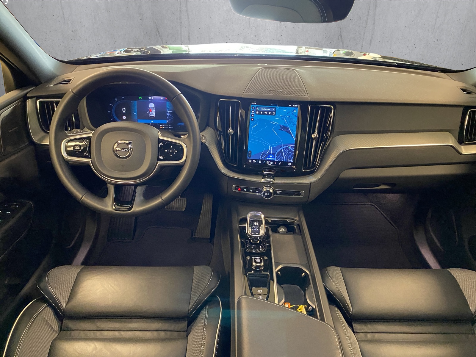 VOLVO XC60 T8 eAWD PluginHybrid Plus Dark Geartronic-image-11