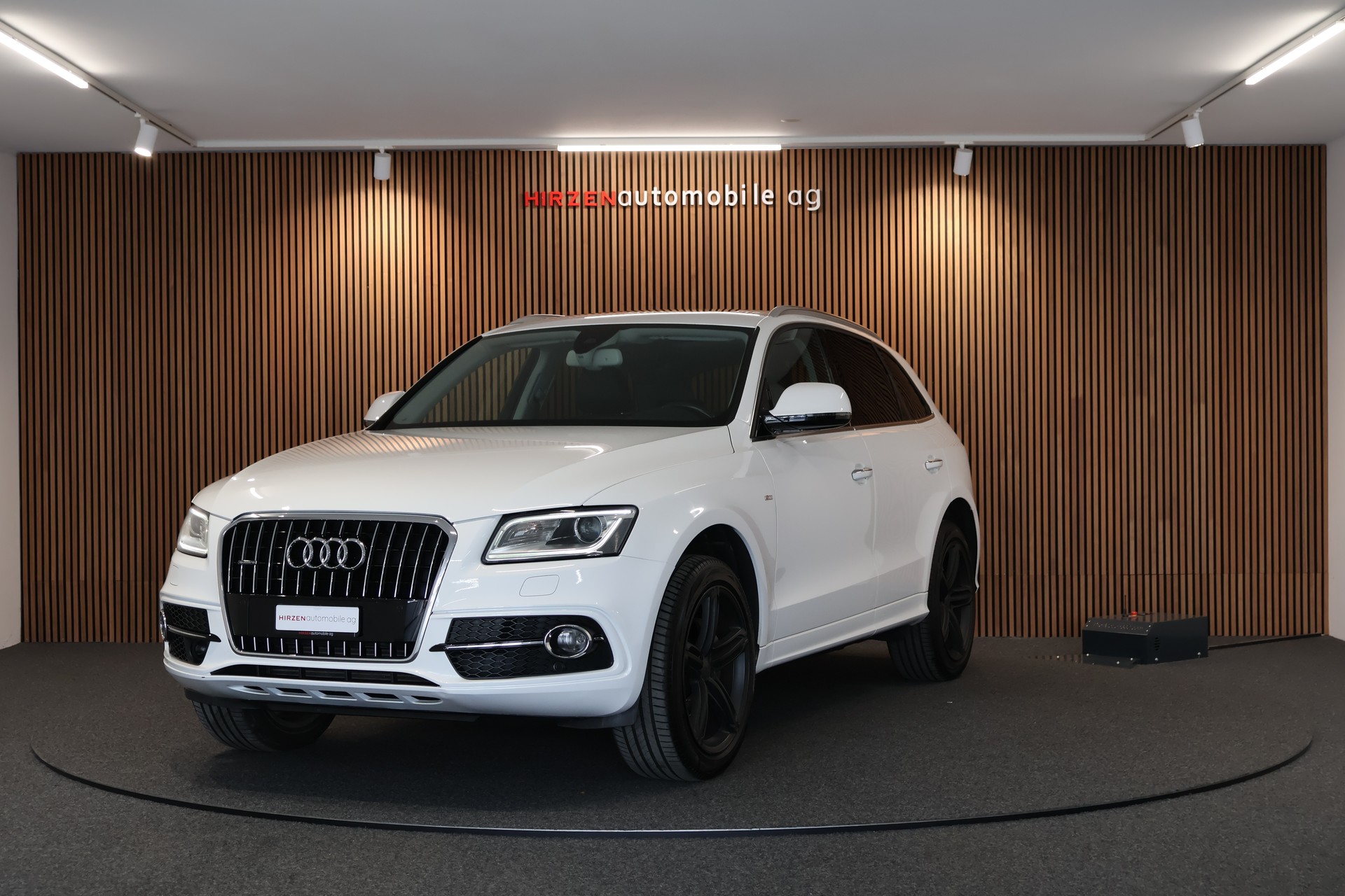 AUDI Q5 2.0 TFSI quattro S line tiptronic