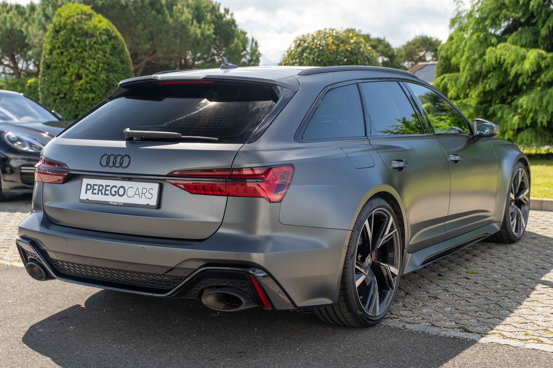 AUDI RS6 Avant 4.0 TFSI V8 quattro-image-14