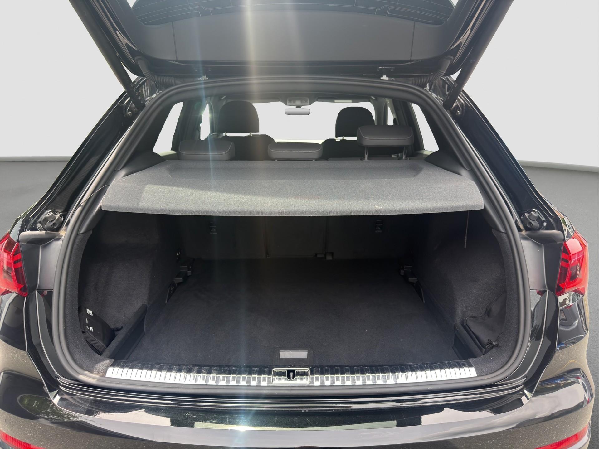 AUDI Q3 35 TFSI advanced Attraction S-tronic-image-14