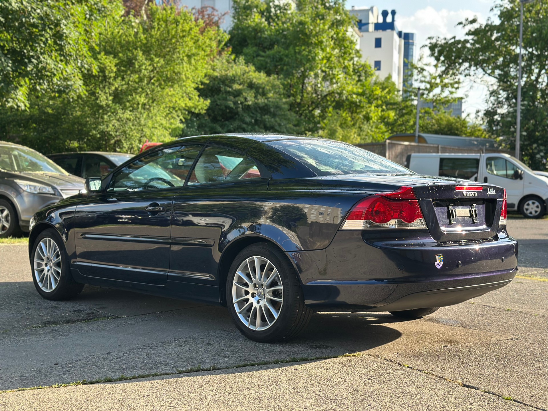 VOLVO C70 2.4i Momentum-image-3