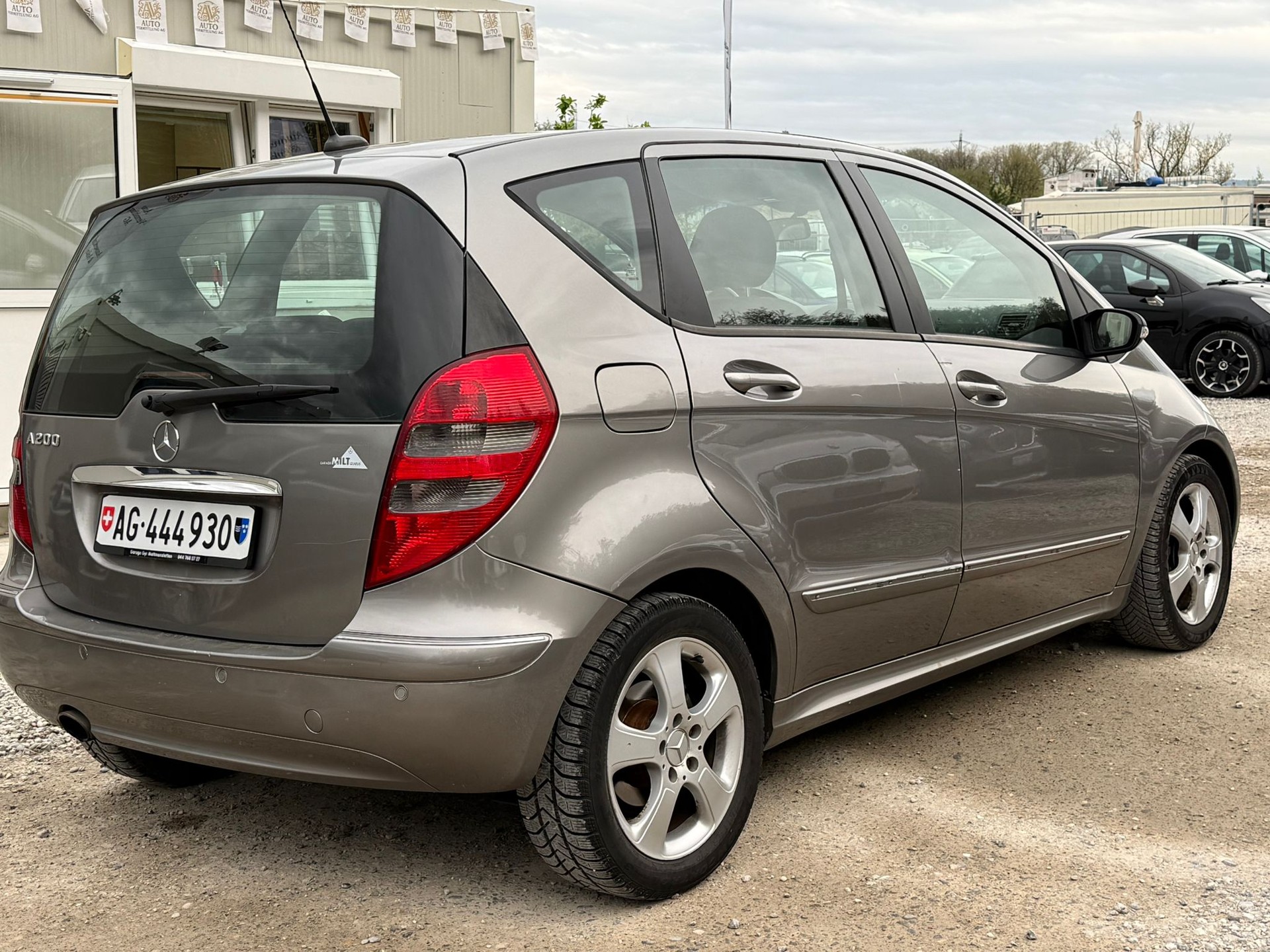 MERCEDES-BENZ A 200 Avantgarde *** AB MFK 12.2025 / Frisch ab Service / Gratis Lieferung ***-image-5