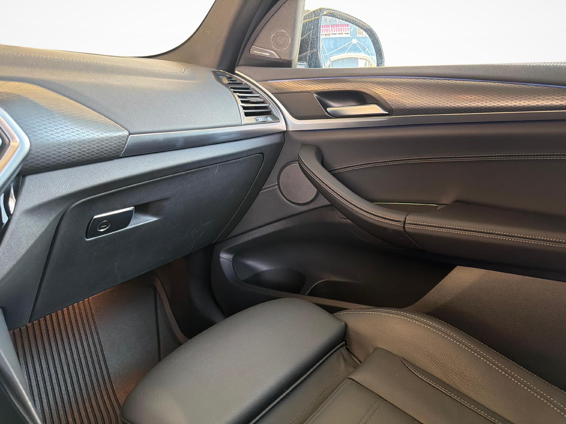 BMW X3 30e xDrive SAG-image-15