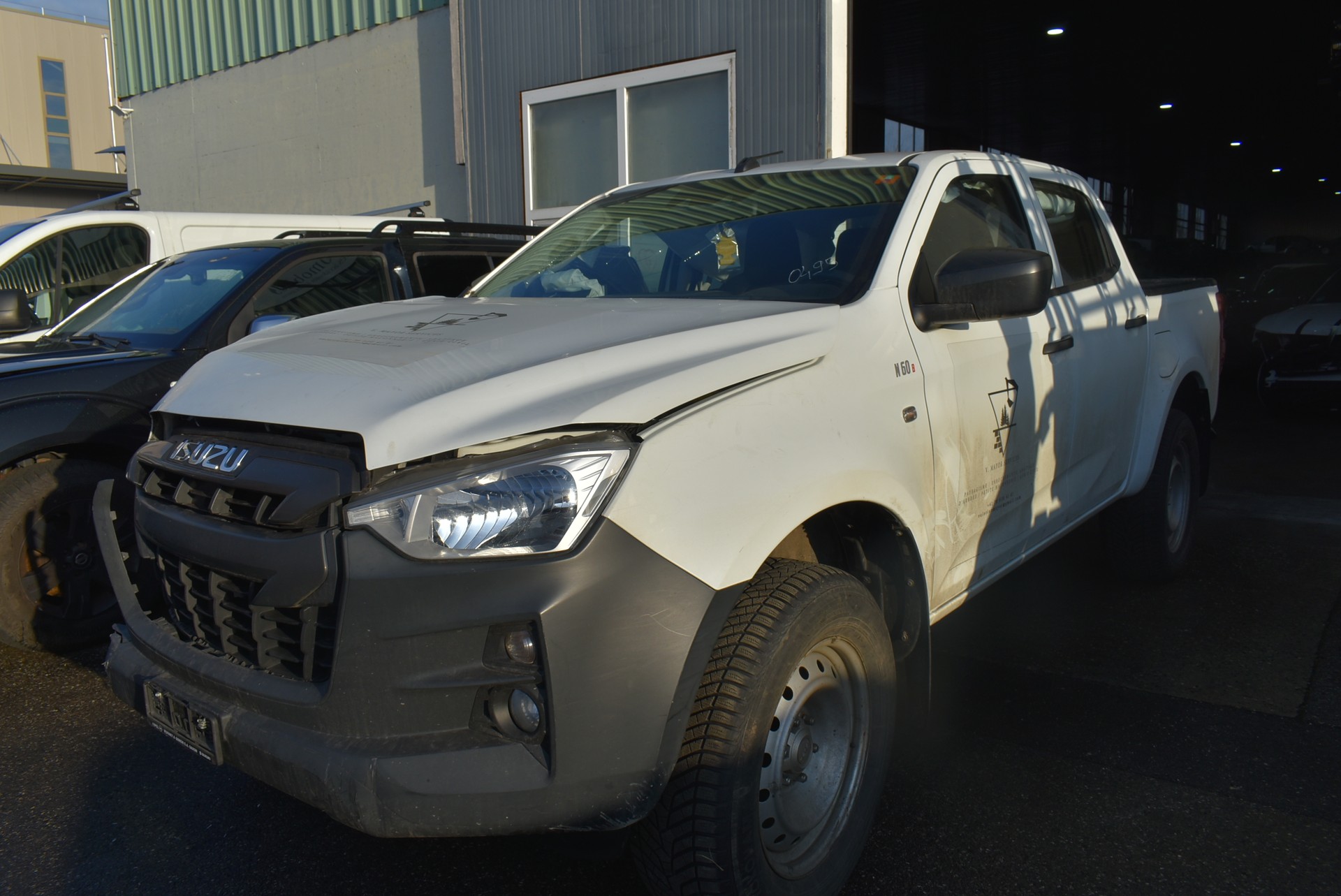 ISUZU D-MAX 1.9 SpaceCab N60B 4x4-image-5