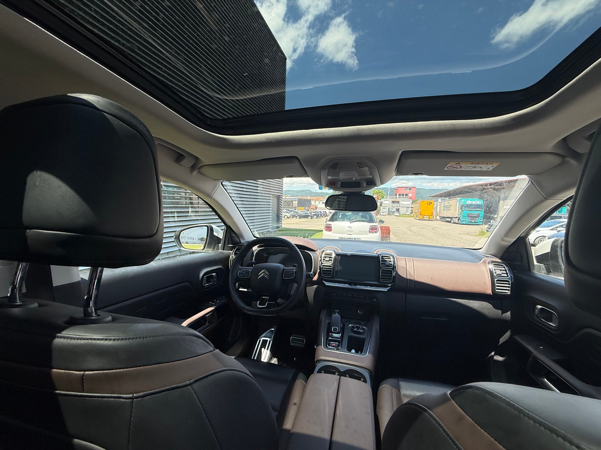 CITROEN C5 Aircross 1.6i PureTech Shine EAT8-image-6