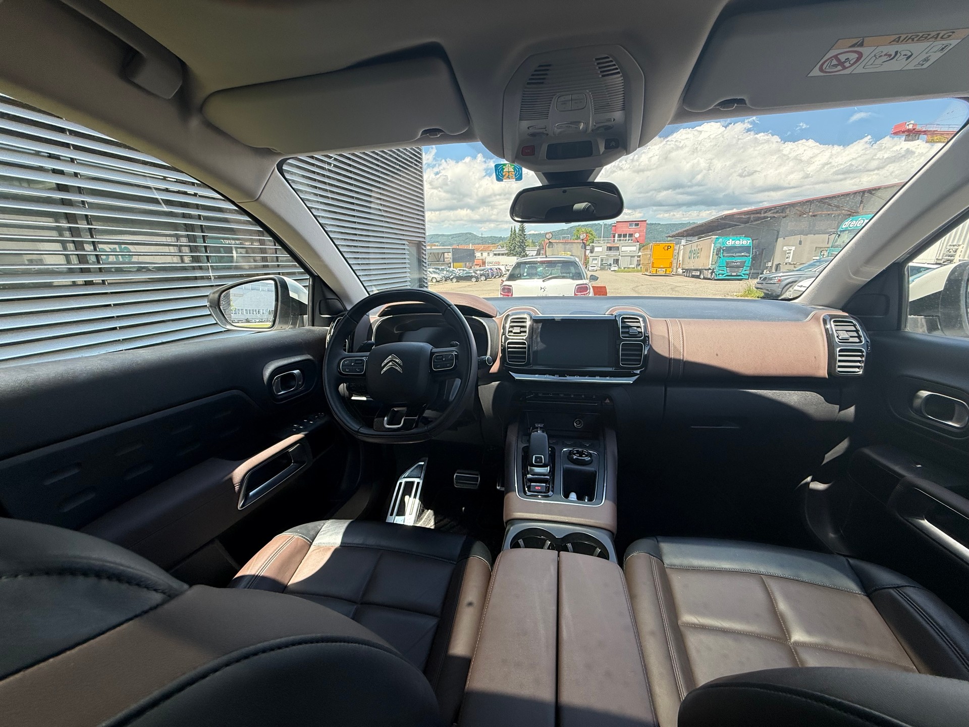 CITROEN C5 Aircross 1.6i PureTech Shine EAT8-image-5