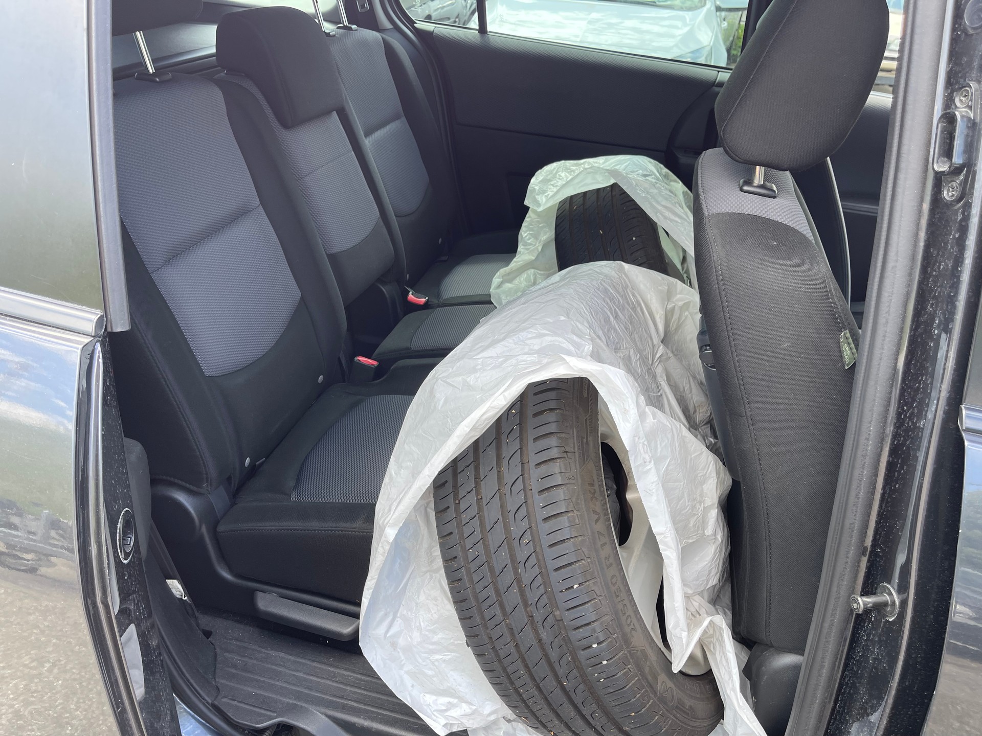 MAZDA 5 2.0 16V Exclusive-image-6
