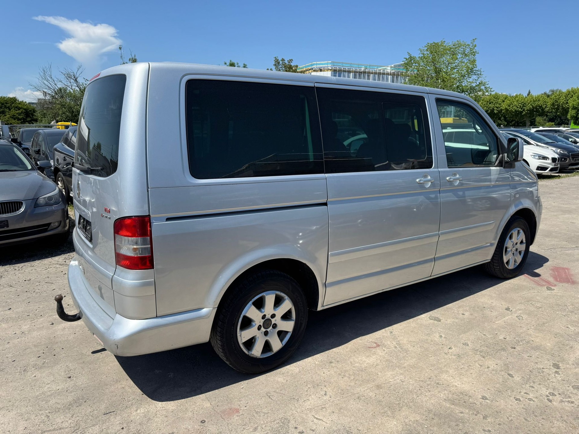 VW T5 Multivan Highline 2.5 TDI 4M-image-11