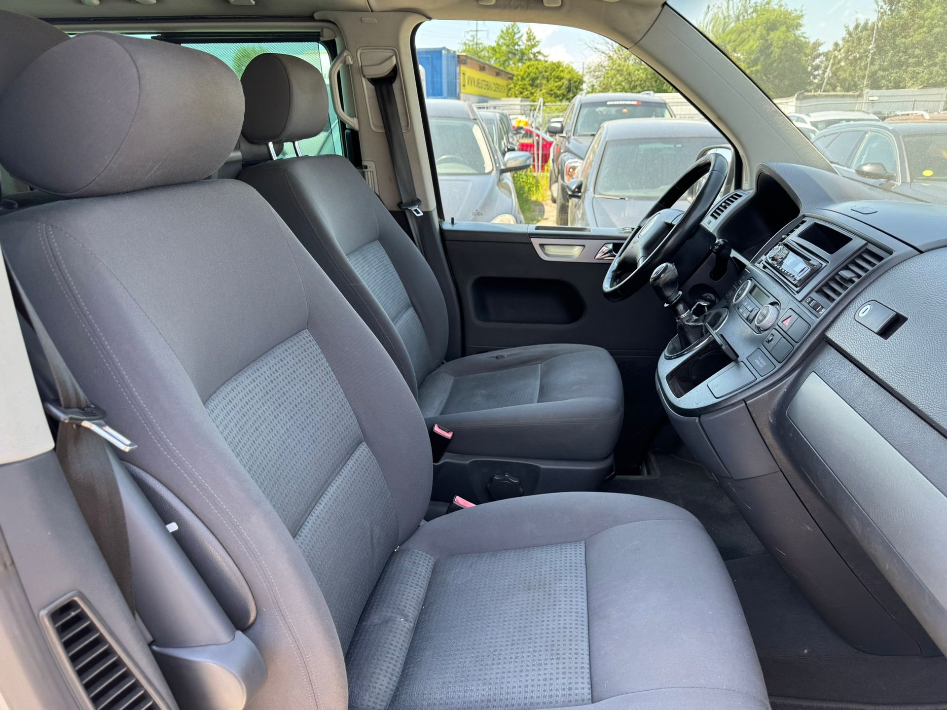 VW T5 Multivan Highline 2.5 TDI 4M-image-10