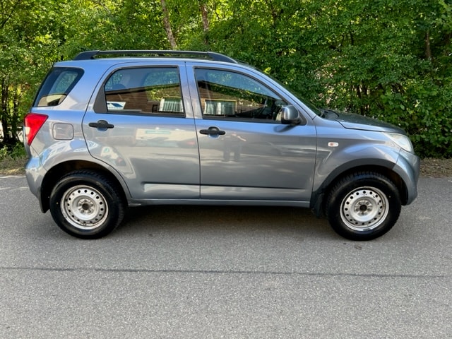 DAIHATSU Terios 1.5 16V 4WD-image-7