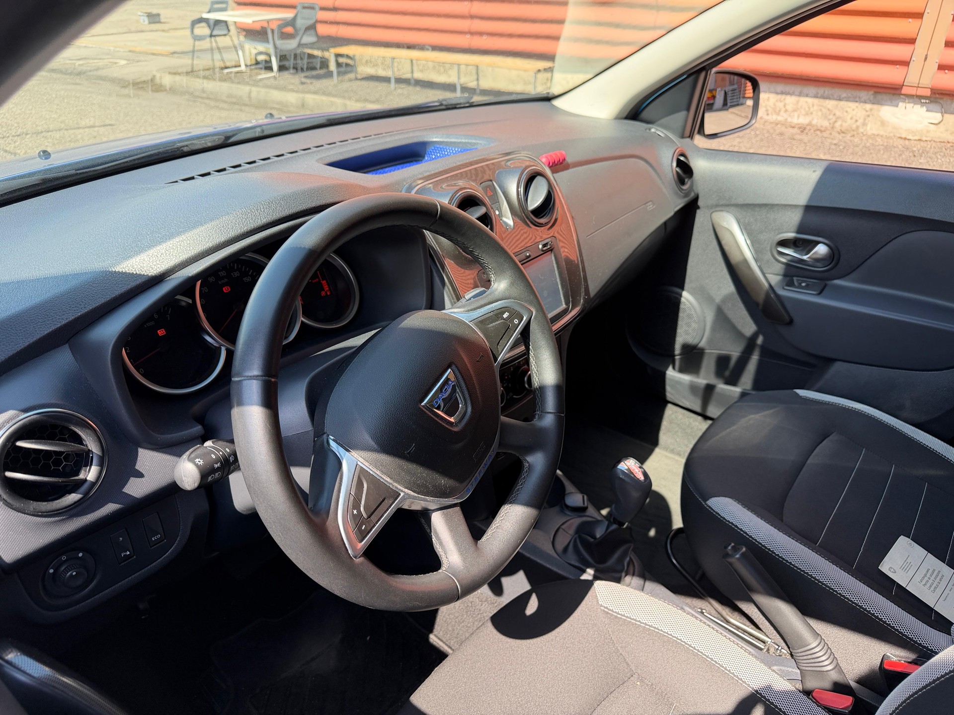 DACIA Sandero 1.5 dCi Stepway Unlimited Automatic-image-10