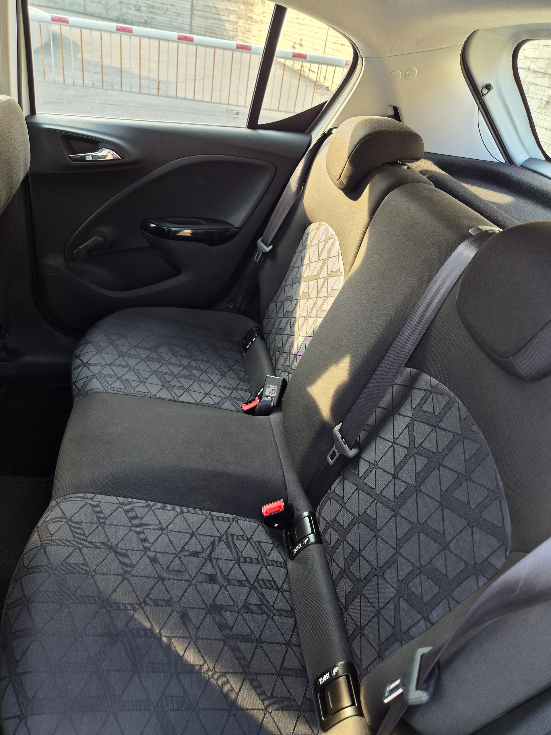 OPEL Corsa 1.4 EcoTec 120 Years Edition-image-6