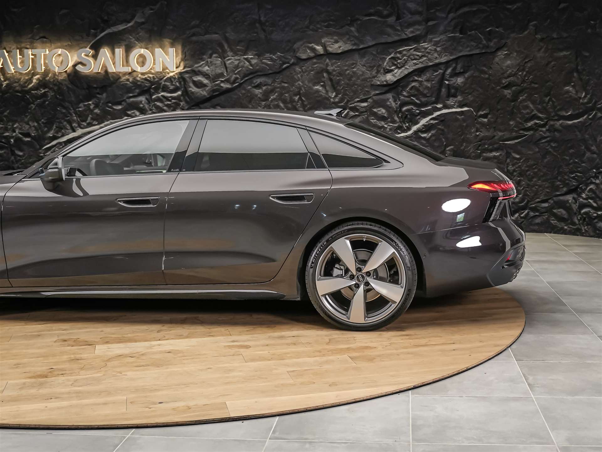 AUDI A6 Limousine S-Line TDI quattro S tronic *EDITION ONE*Werksgarantie*360° Kamera*Abstandsregler*-image-19