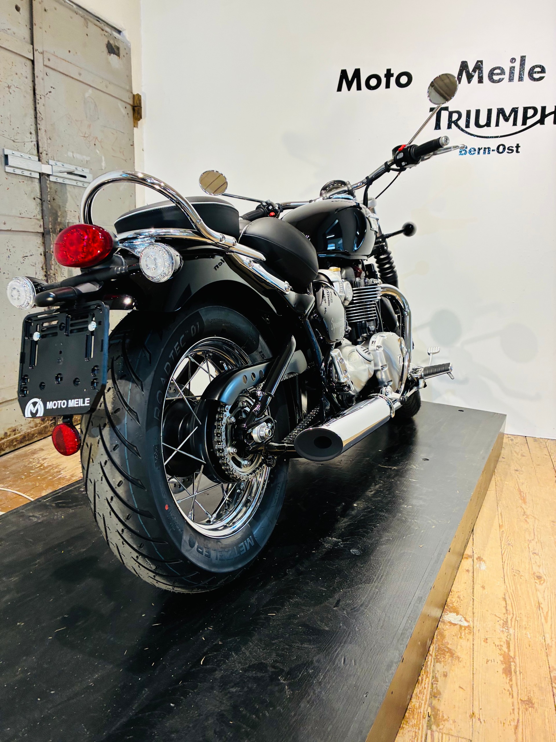 TRIUMPH Speedmaster-image-10