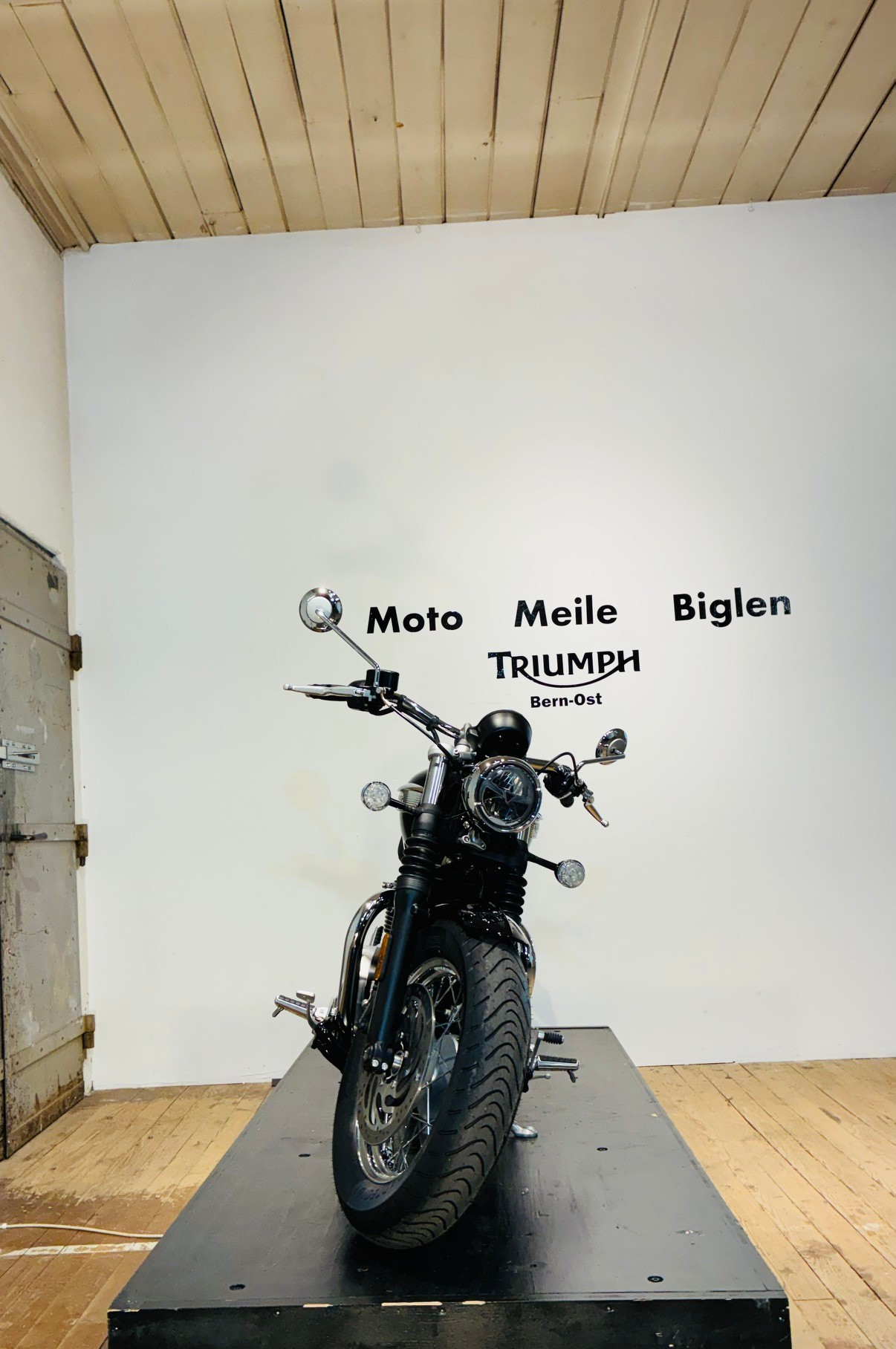 TRIUMPH Speedmaster-image-4