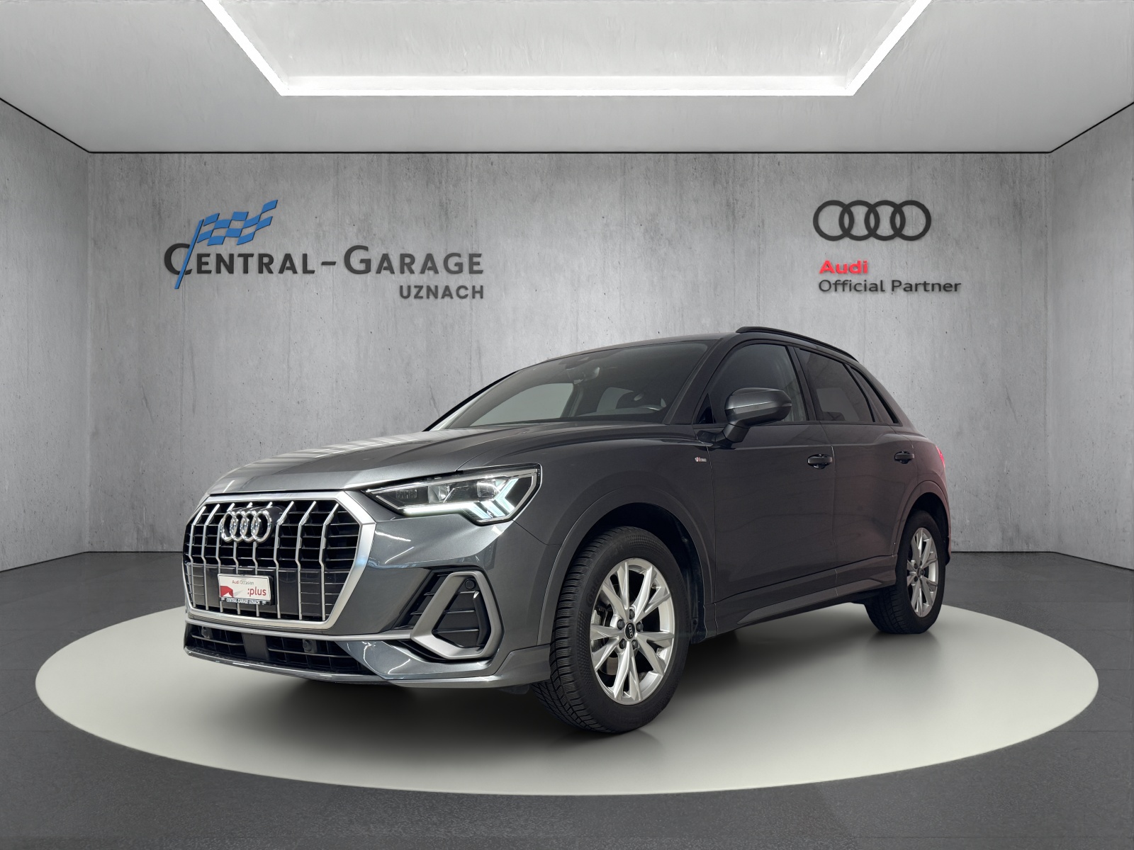 AUDI Q3 35 TFSI S line Attraction S-tronic