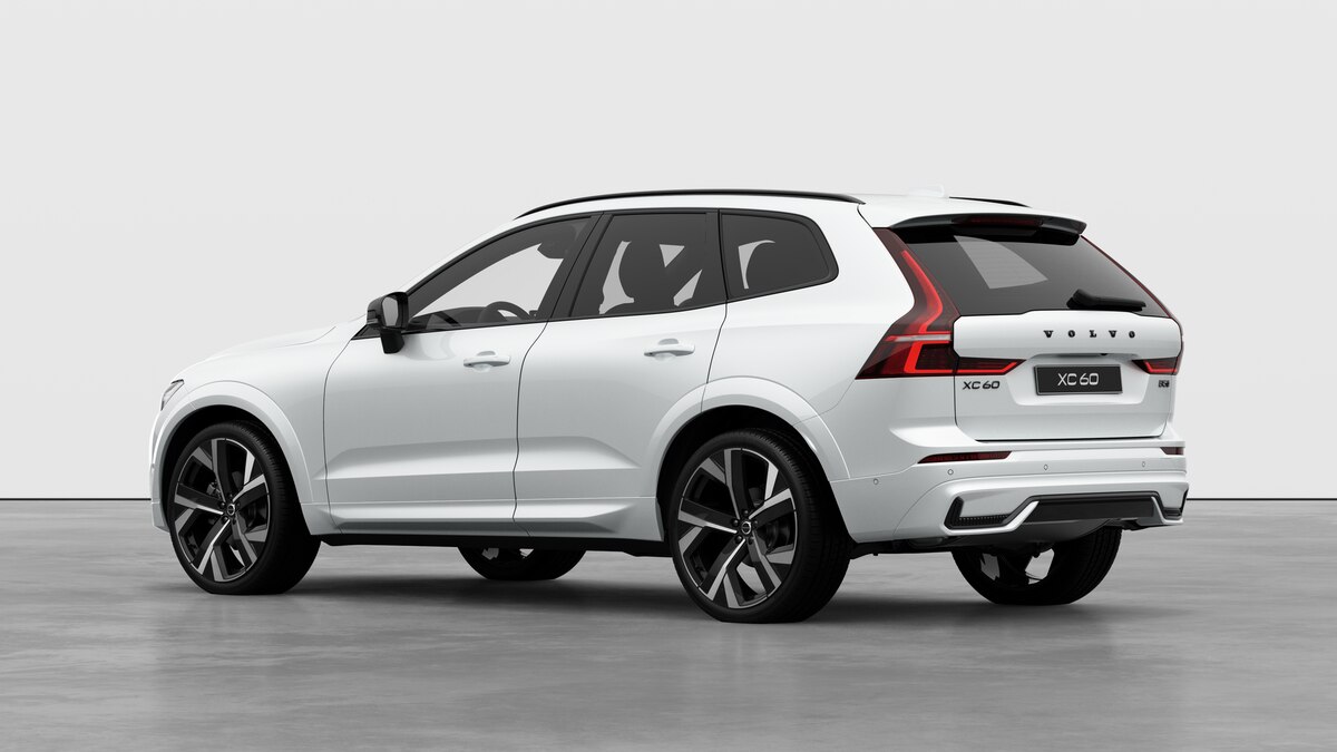 VOLVO XC60 2.0 B5 MH Black Edition AWD-showroom-element-1