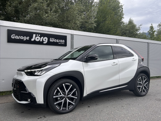 TOYOTA Aygo X 1.5 Sty. e-CVT Tr.