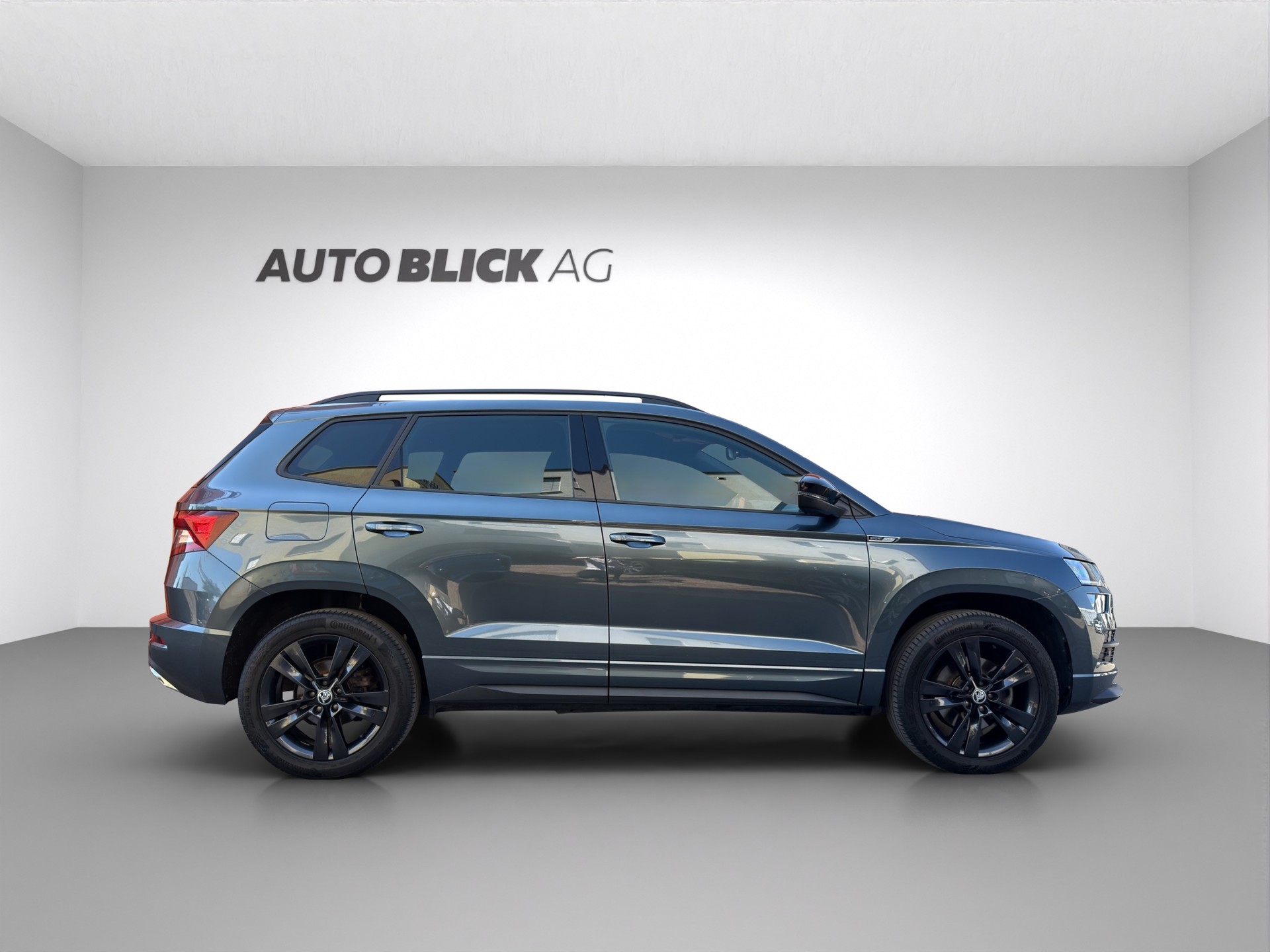 SKODA Karoq 2.0 TSI SportLine 4x4 DSG-showroom-element-3