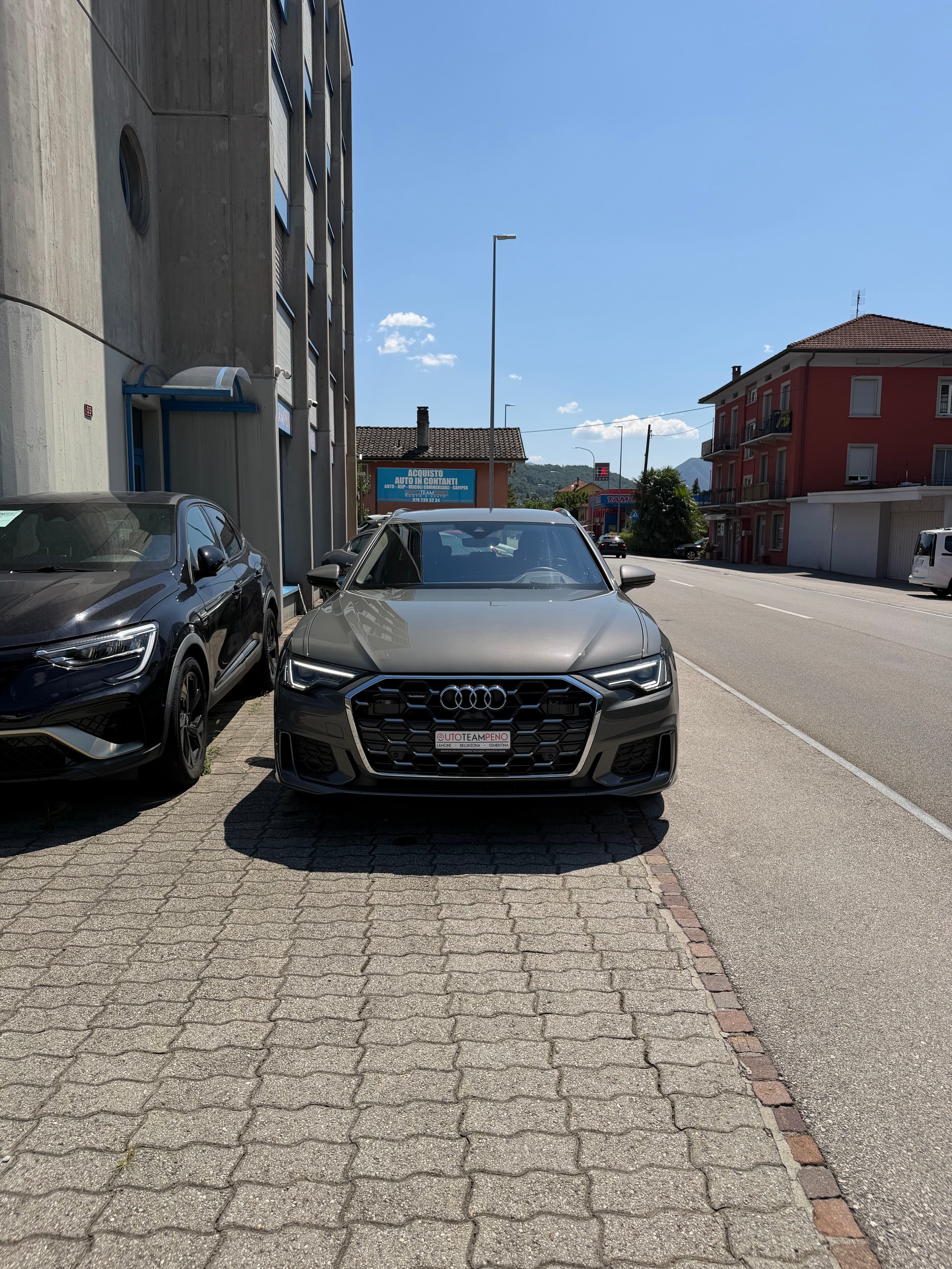 AUDI A6 Avant 40 TDI Sport Attraction quattro S-tronic-image-1