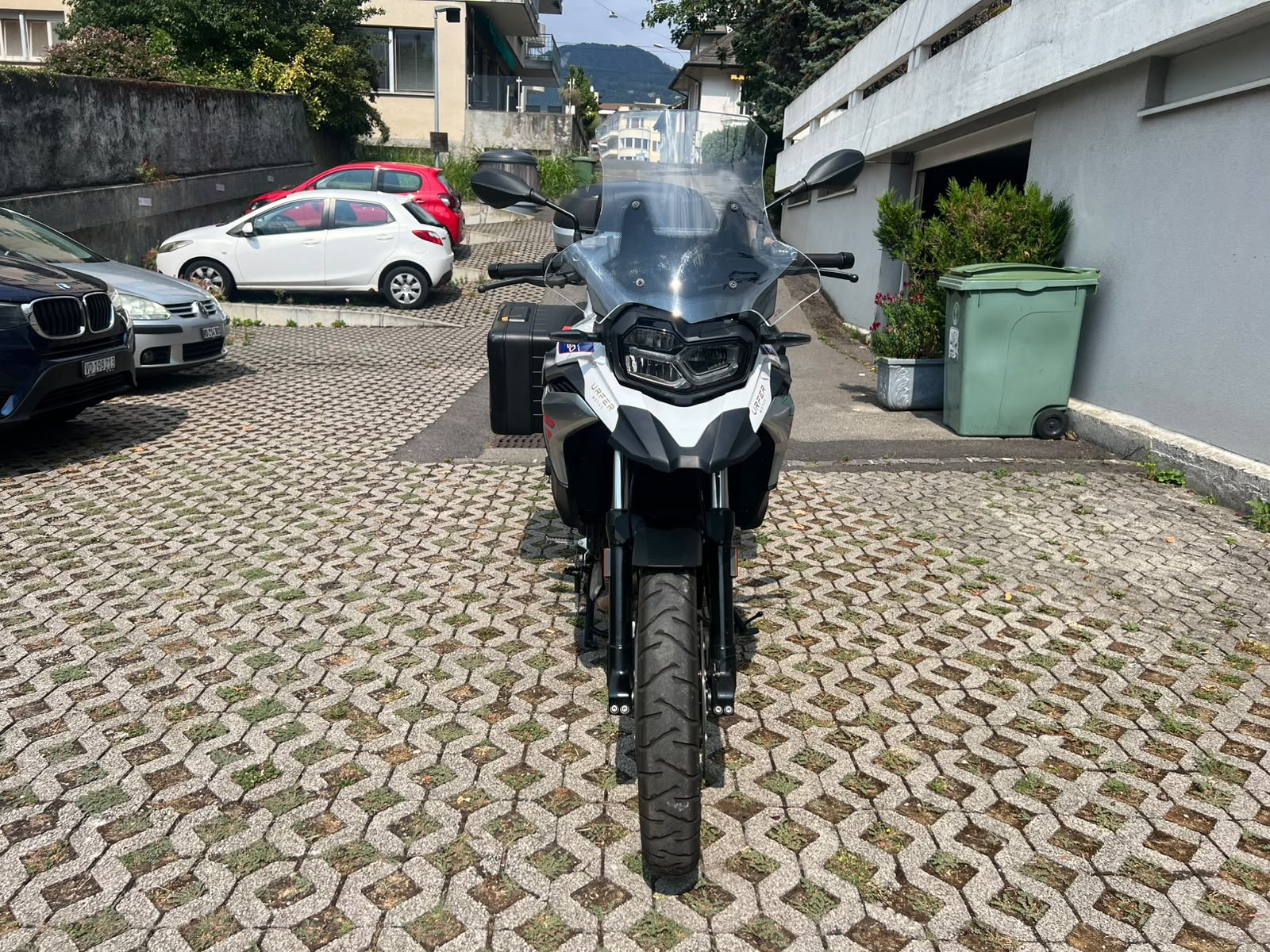BMW F 750 GS ABS (35kw) Swiss edition-image-3