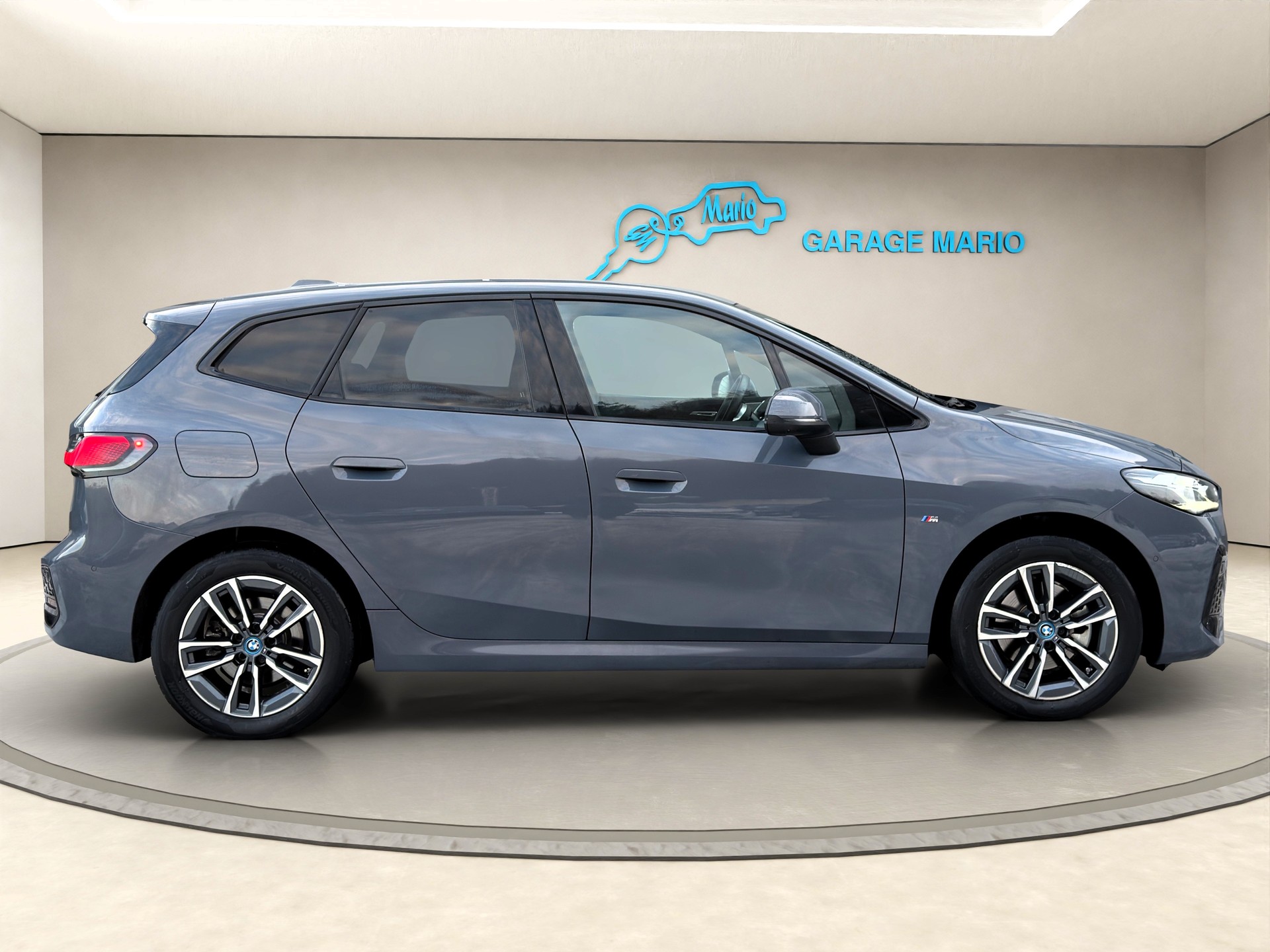 BMW 225e xDrive Active Tourer❗M Sport❗✅CH-Fahrzeug & Werksgarantie✅-image-3