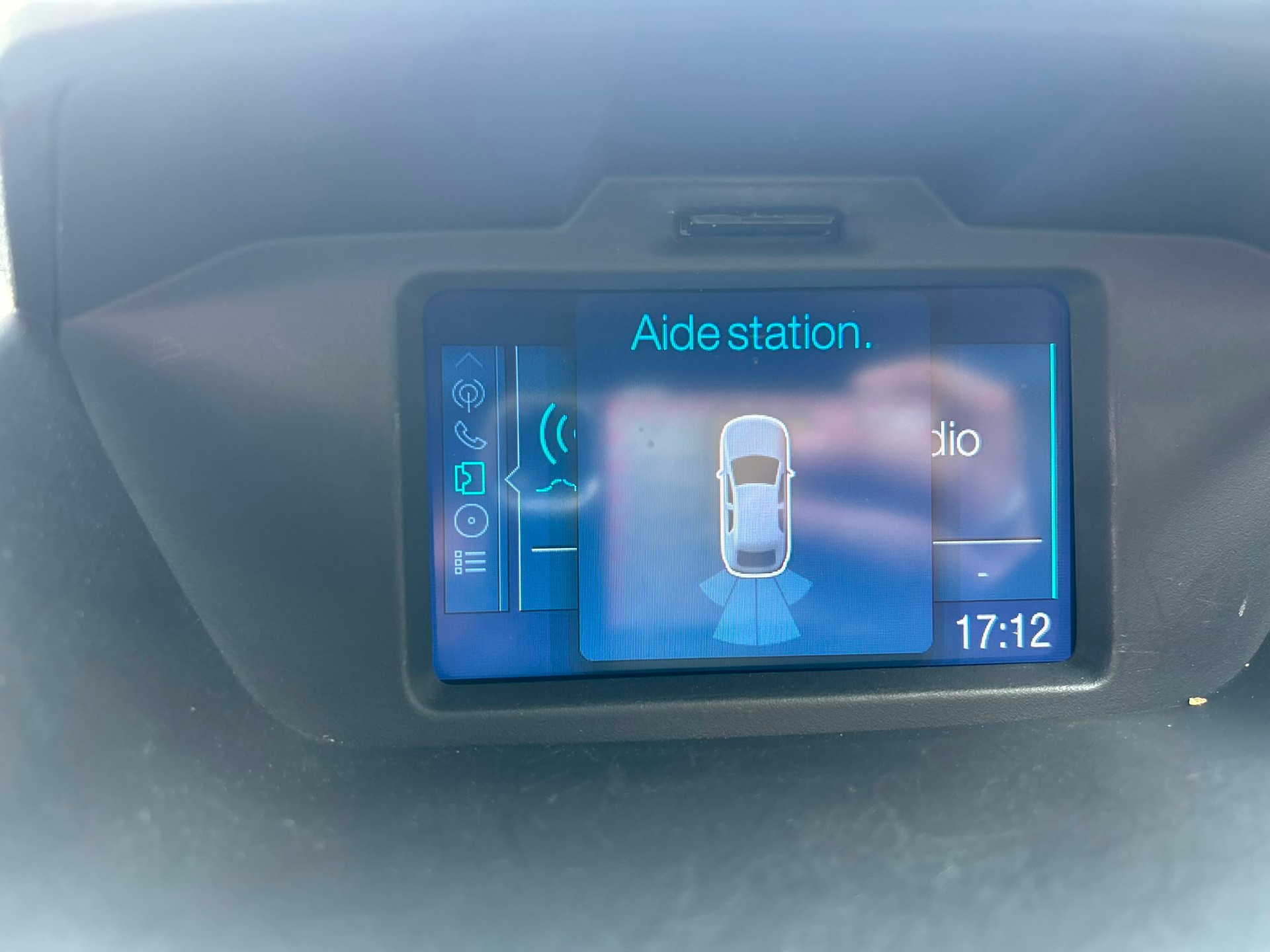 FORD EcoSport 1.0 SCTi Titanium-image-14